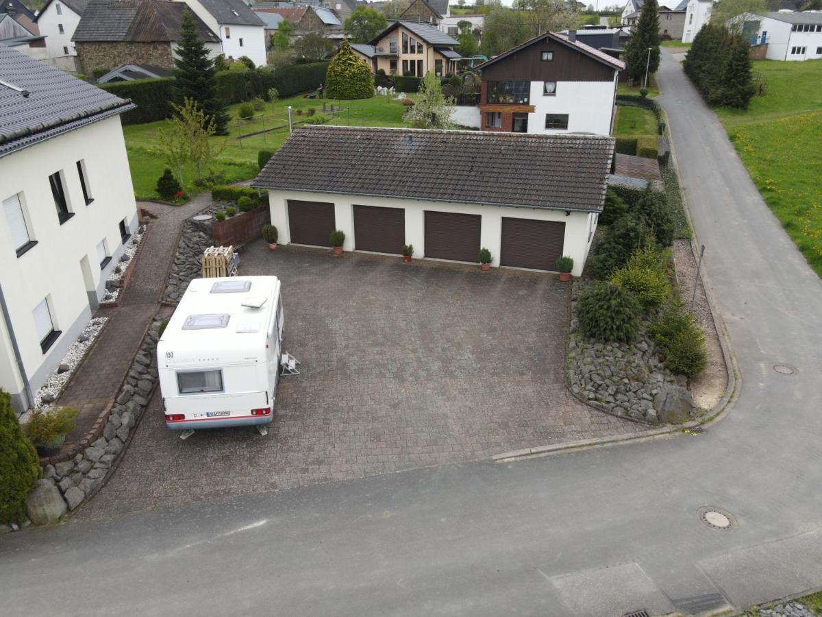 Ferienwohnung Zum Nuerburgring Munk Екстер'єр фото