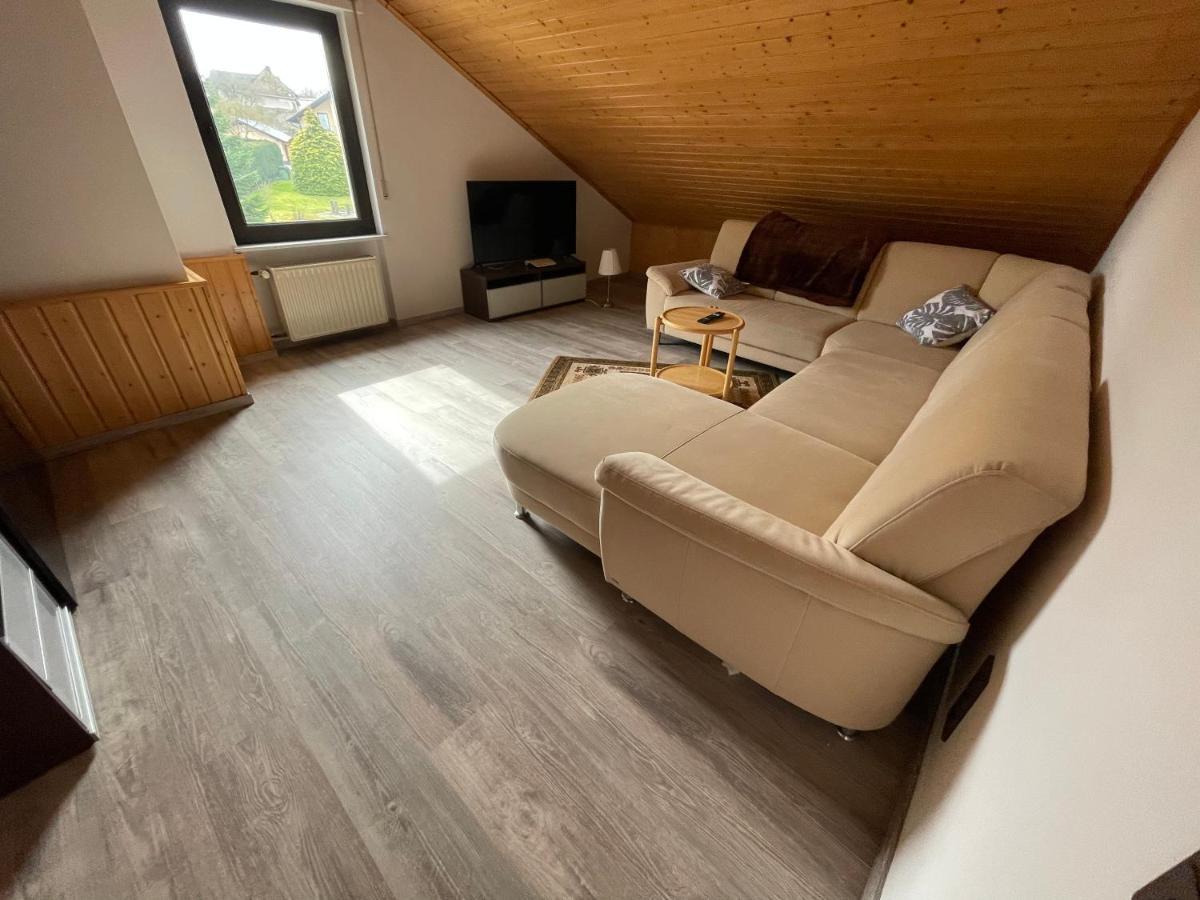 Ferienwohnung Zum Nuerburgring Munk Екстер'єр фото